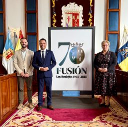 051224 Presentaci�n logotipo y actos conmemorativos 70 aniversario fusi�n Los Realejos para 2025 (10)