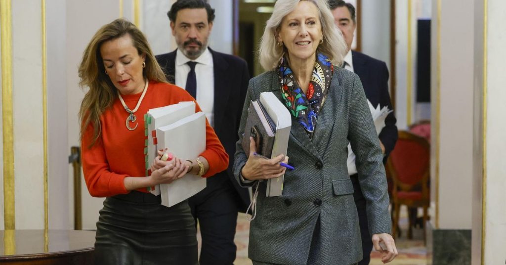 El PSOE pide la dimisión de una diputada del PP que filtró datos confidenciales de Sánchez