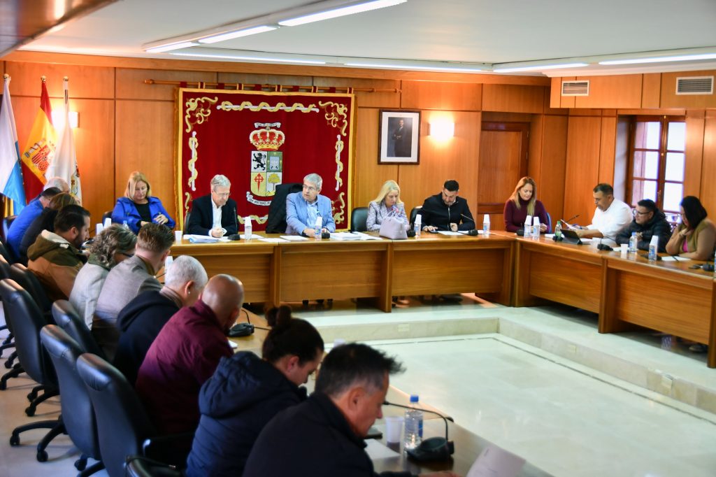 PLENO EXTRAORDINARIO 19 DICIEMBRE 2024 DE SAN BARTOLOME DE TIRAJANA2