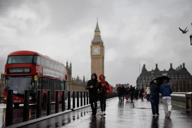 R.Unido envía alerta móvil a 3 millones de personas por el peligro de la tormenta Darragh