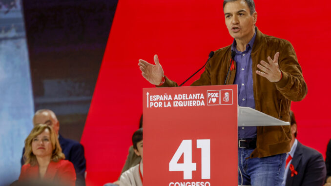 Sánchez se compromete a seguir adelante y emplaza al PSOE a ganar de nuevo en 2027