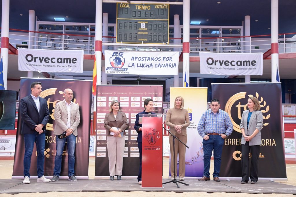 FOTO. Presentación de la app Terrero&Gloria en Santa Úrsula (4)