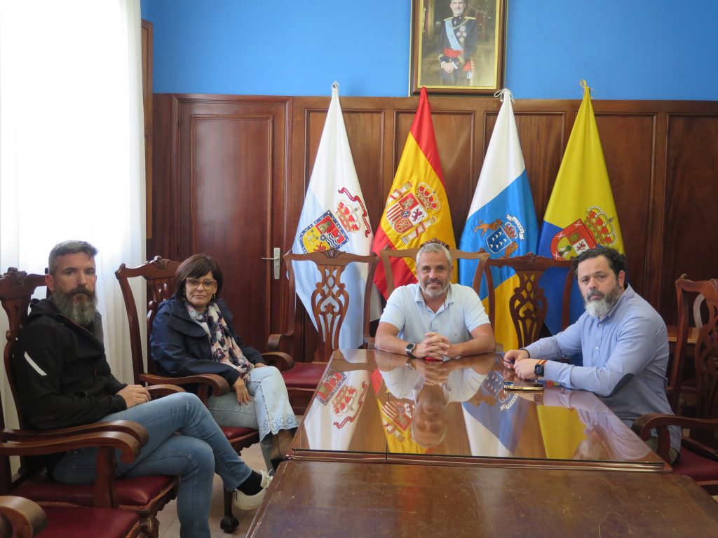 Un momento de la reunión mantenida hoy en las Casas Consistoriales