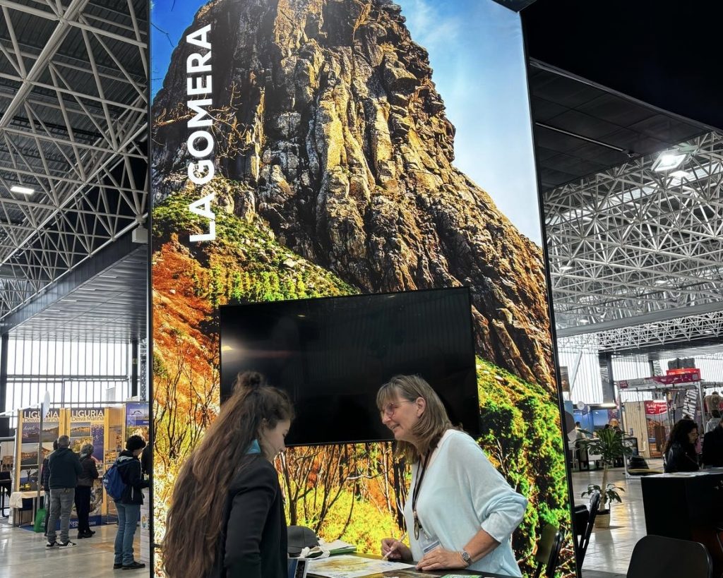 080325 Stand de La Gomera en el Salón OCC’YGENE de Toulouse, en Francia