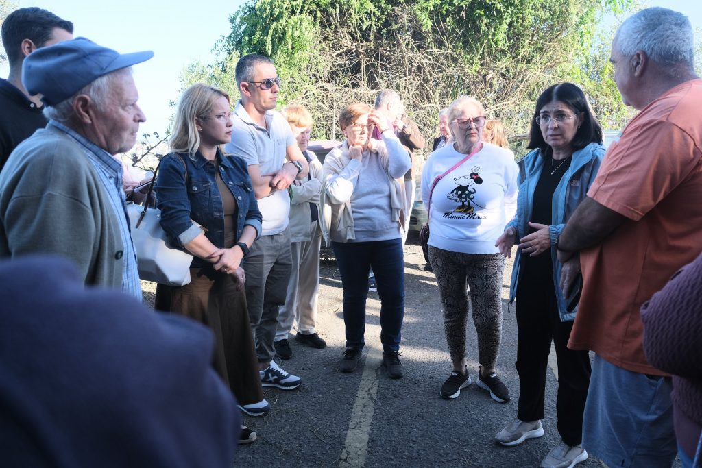 Darias visita Los Llanos de María Rivera y El Roque para compartir con los vecinos y vecinas mejoras para el barrio 2