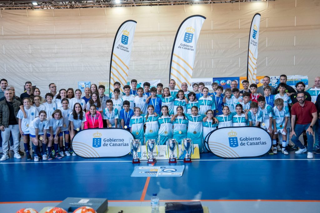 FOTO. Fase final del campeonato de Canarias en Edad Escolar de fútbol sala 2025 4