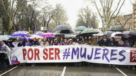 La marea violeta recorre por segunda vez las calles de Madrid