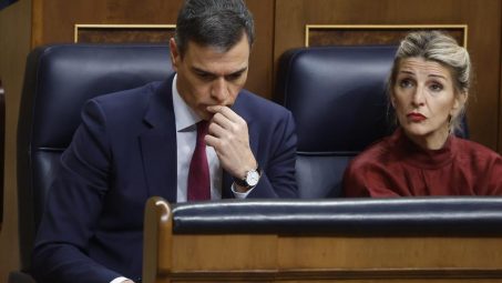 Sánchez habla este martes con Sumar sobre defensa antes de reunirse con los demás grupos