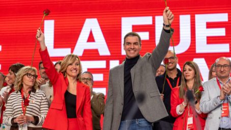 Sánchez reivindica las políticas del PSOE frente a un Feijóo "sin rumbo" y con "mala uva"