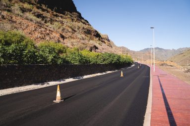 Zona de obras en la CV1 en San Sebastián de La Gomera